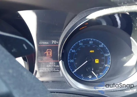 2016 Toyota Corolla S Plus z USA, uszkodzony, nr VIN 5YFBURHE2GP478468